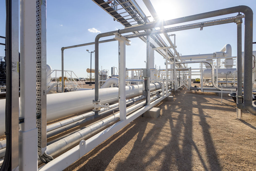 Cable tray and pipes