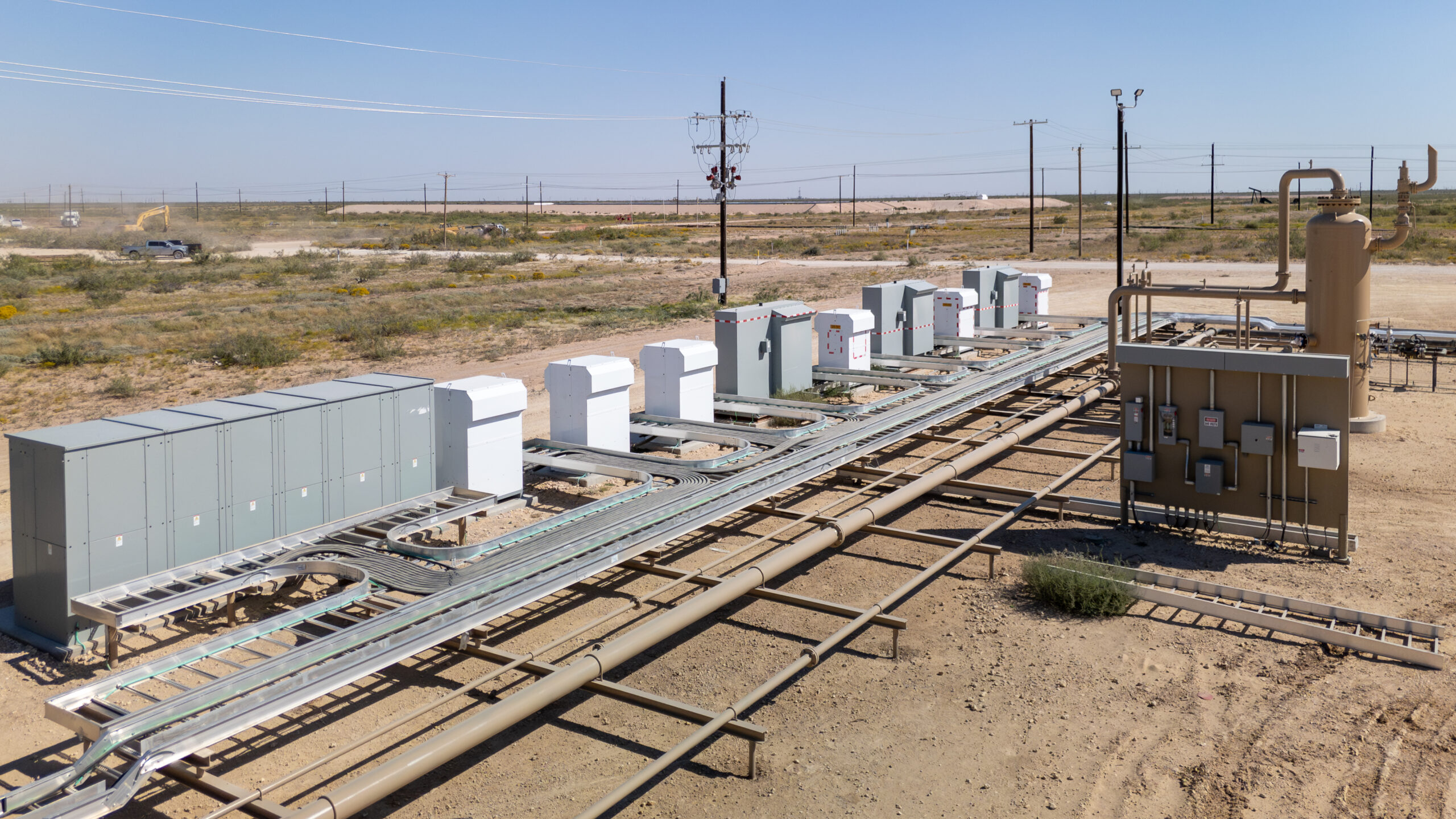 Switch rack and switchgear on the field